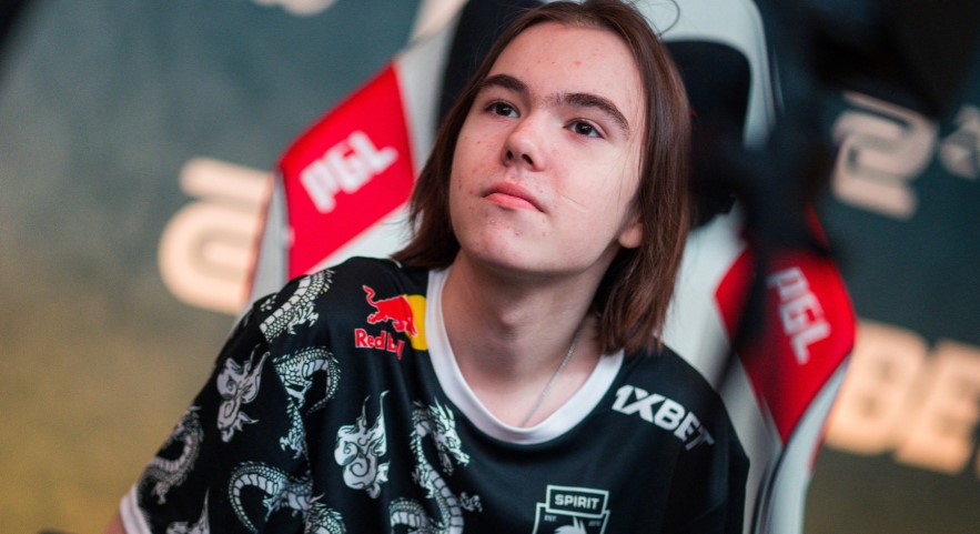 LPL转会期有啥大动作？Uzi又开始整活了